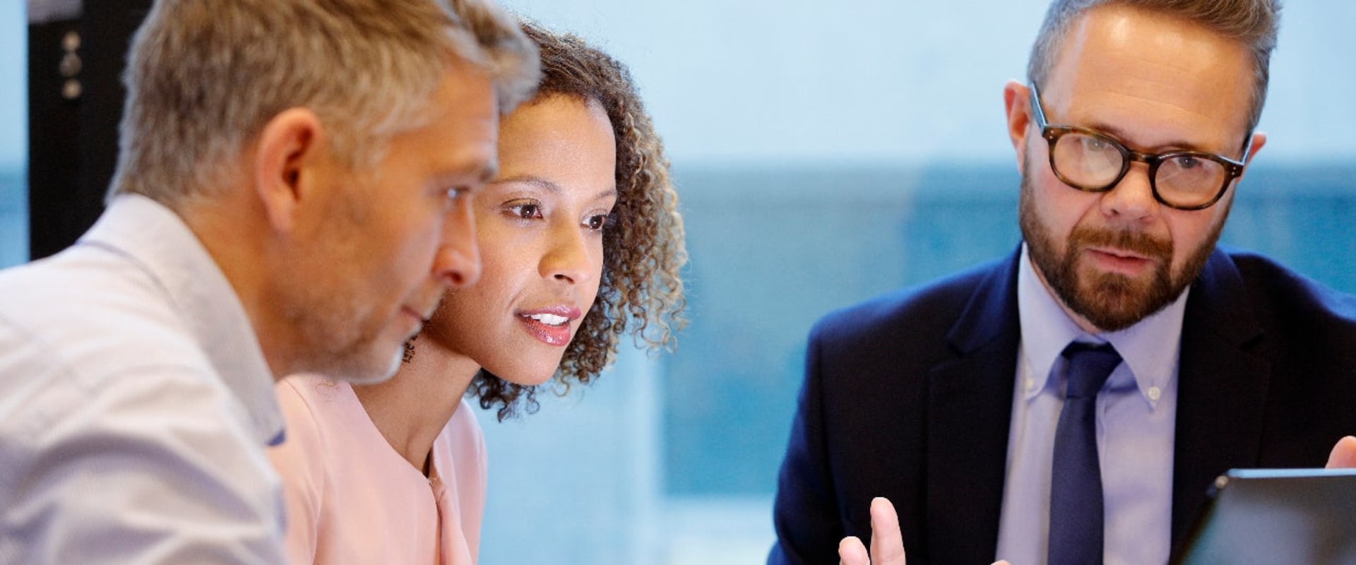 Seeking Guidance and Feedback from Your Advisor: A Comprehensive Overview