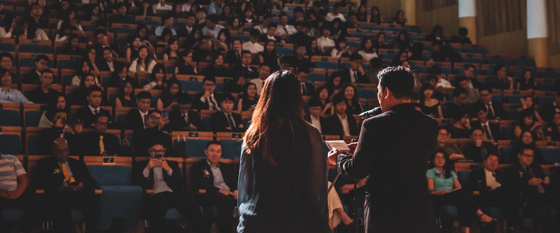 Ensuring Accessibility for All Audience Members in Your Dissertation Presentation