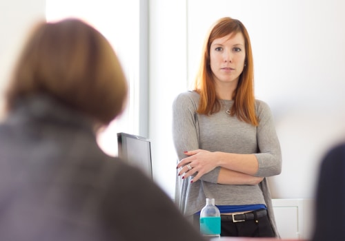 Addressing Questions and Critiques Confidently: Essential Tips for Dissertation Defence